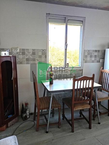 Foto 32df821a-4094-4216-a1b8-c86c8ea7b7d0. Casa amb aparcament a Lobeira