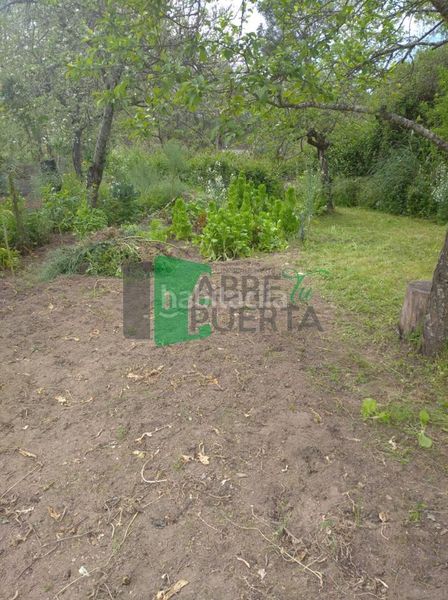 Foto 638f62f3-bd57-4764-9fa3-e60a2b636a9e. Bauernhof mit heizung parking in San Cibrao das Viñas