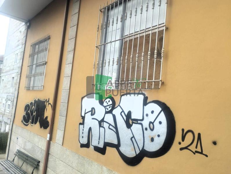 Foto 37cad1b6-f653-4dbd-b495-06c93417310d. Planta baja en San Francisco Ourense