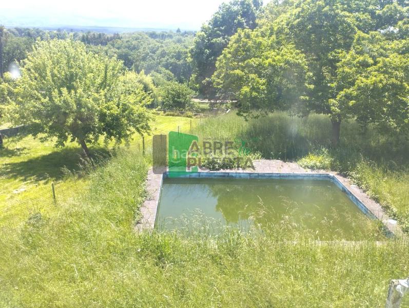 Foto 226a25b9-f55a-46b4-9bf5-94b1e4c67e3f. Casa en Maceda