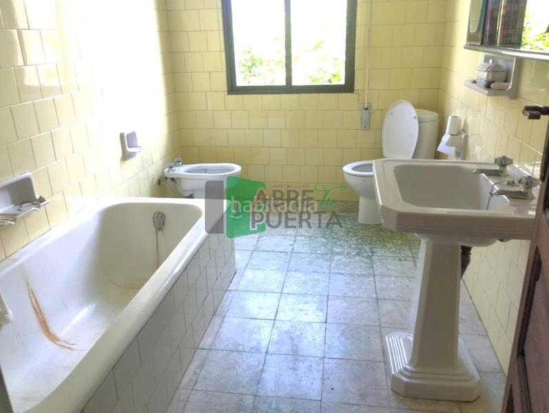 Foto ba17fedf-aed7-410e-8f5f-28720bf6a3dd. Casa en Maceda