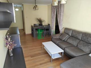 Etagenwohnung in Celanova