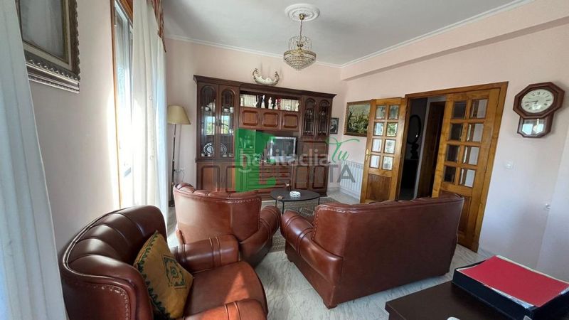 Foto 98f83751-5223-4fd6-ab16-bd3c5e2a9aa4. Chalet en Xunqueira de Ambía