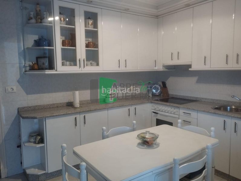 Foto d1c5f095-06da-4130-ad6b-06336f80d7b1. Chalet en Xunqueira de Ambía