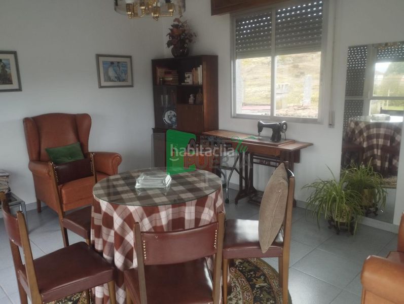 Foto ea4a0d27-7f86-4599-b2c6-a9f37d2e1344. Chalet en Xunqueira de Ambía