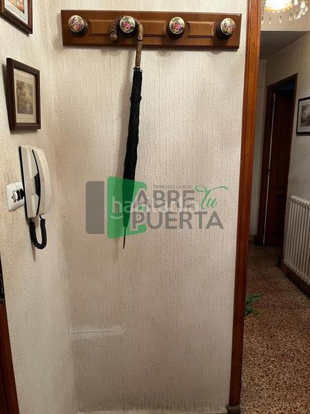 Foto 59715a70-1a2b-4cd4-a0b6-464fcbed9e1c. Piso en San Rosendo Ourense