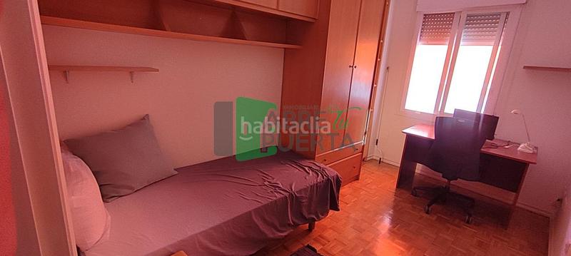 Foto eebee082-392d-4d9d-86ed-eddb07a5e407. Alquiler piso en Centro Ourense