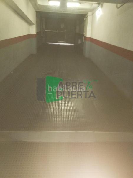 Foto 4f0586bf-c06e-46da-a515-4a2bbe3d498b. Location parking voiture dans Centro Ourense