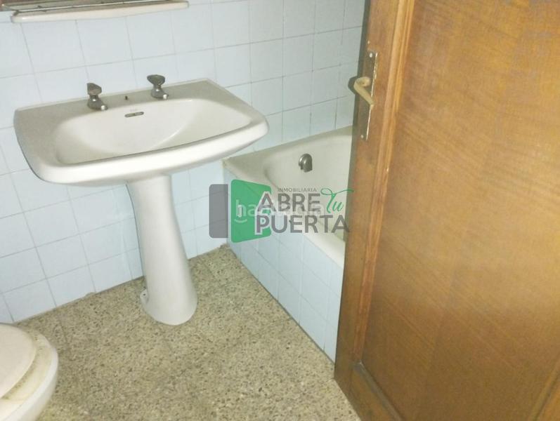 Foto 0c2d2db3-eb94-4695-9cf2-b466d4ce0176. Appartement avec chauffage dans Centro Ourense