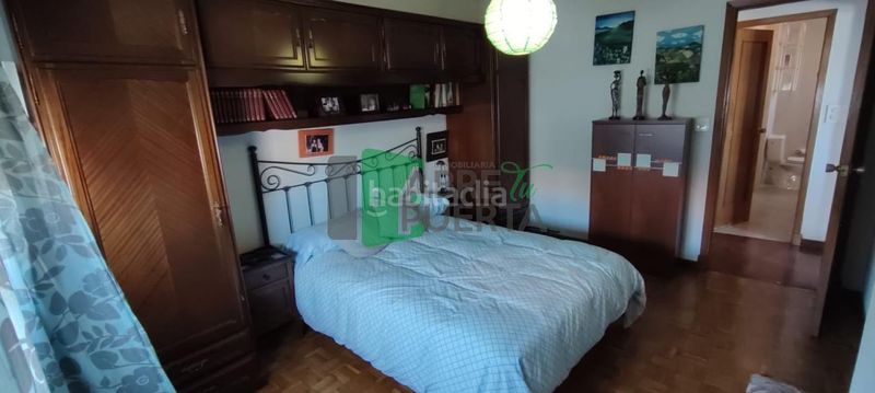 Foto 15db9fe0-64e9-4071-80bb-489c93c9f50f. Pis amb calefacció a Casco Viejo Ourense