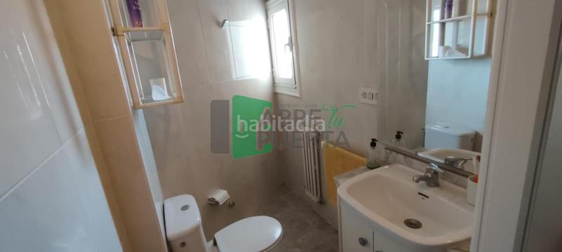 Foto efbd6913-76ce-4037-8b10-0f781ceda7f8. Piso en Casco Viejo Ourense