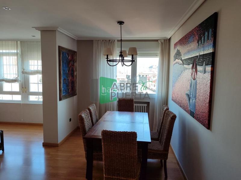 Foto 719ecc2f-1fb2-4d06-bb79-7af7b7137874. Rent flat with heating in Centro Ourense