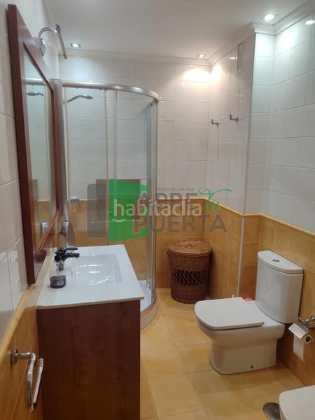 Foto e8d77cc8-30fb-4edb-b433-a2ed982dbd0c. Rent flat with heating in Centro Ourense