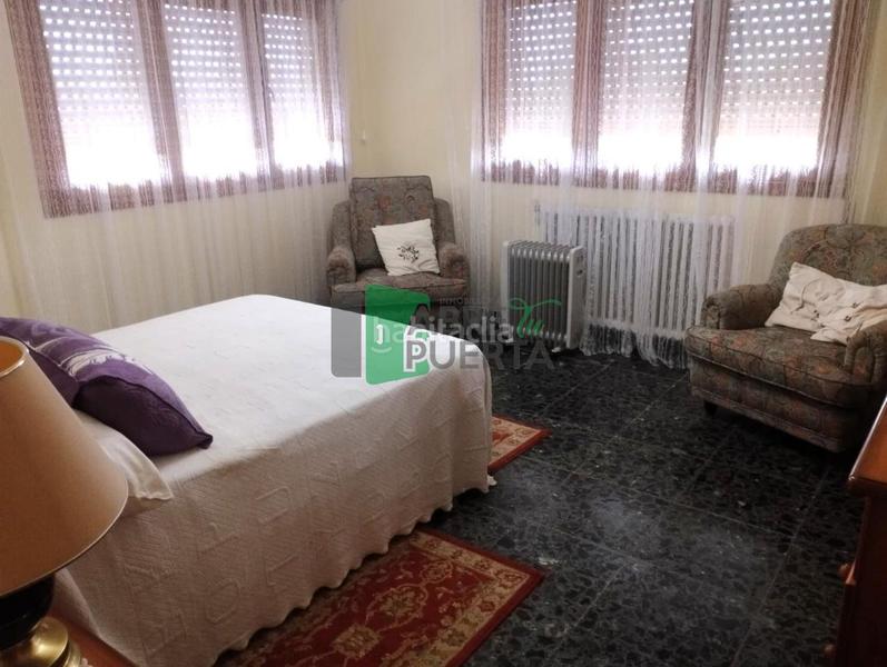 Foto 0d856850-8bf2-4ffe-aaee-649b7d7f6f45. Casa amb calefacció aparcament piscina a Coles