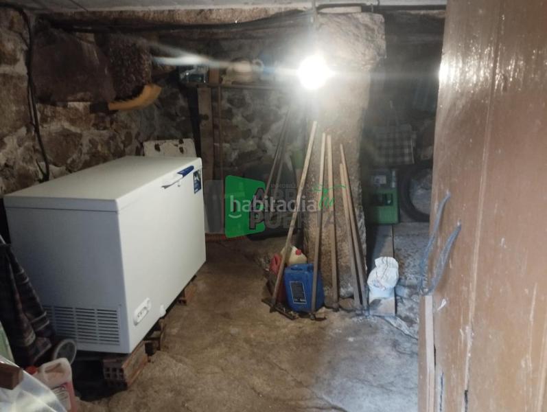 Foto 23fd2b5b-244e-4bf9-96a3-a6b10f68b7be. Casa amb aparcament a Punxín