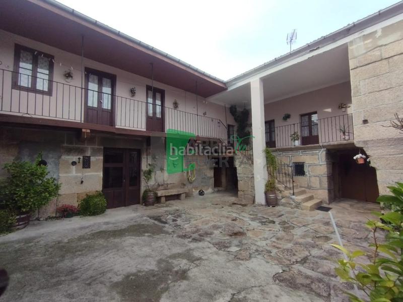 Foto 2a29097c-74f5-4369-b435-c60749cdd99c. Casa amb aparcament a Punxín