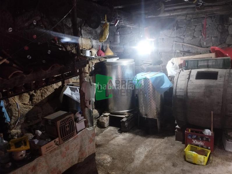 Foto 2e8c11b4-ed39-4ee0-872c-67200b186ce4. Casa amb aparcament a Punxín