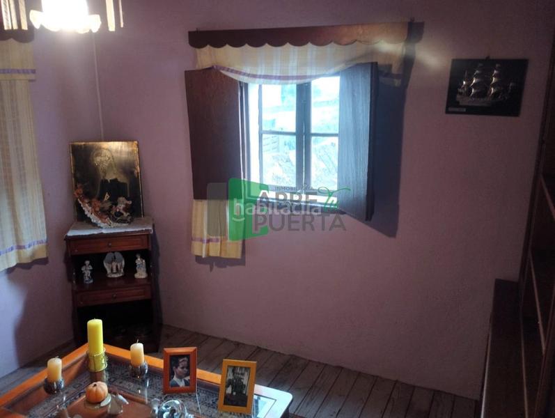 Foto 7aed9213-c5c0-4477-a2c6-40fea45d1b8f. Casa amb aparcament a Punxín