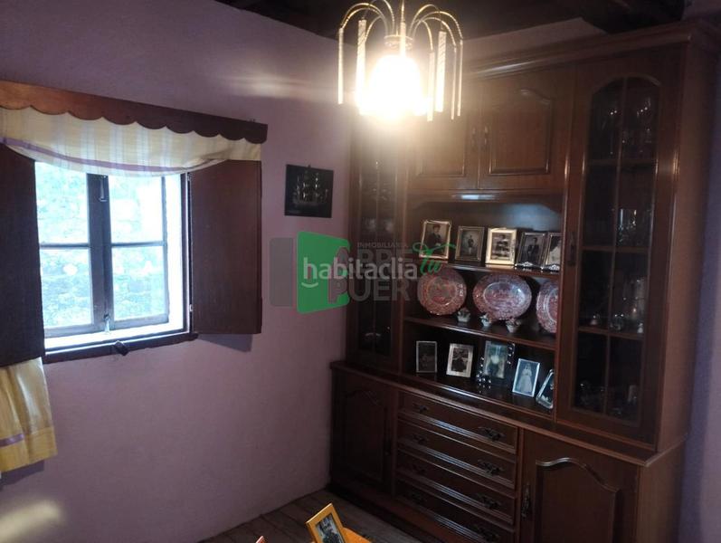 Foto a8791dbd-5273-42d9-b386-2007e268bdea. Casa amb aparcament a Punxín