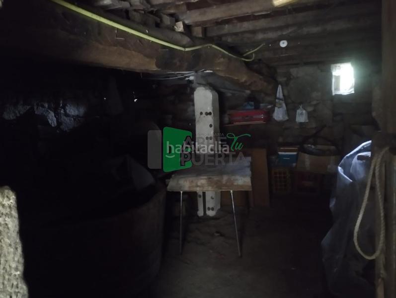 Foto bb70dbde-bd8f-4709-8d69-32c4237a588a. Casa amb aparcament a Punxín