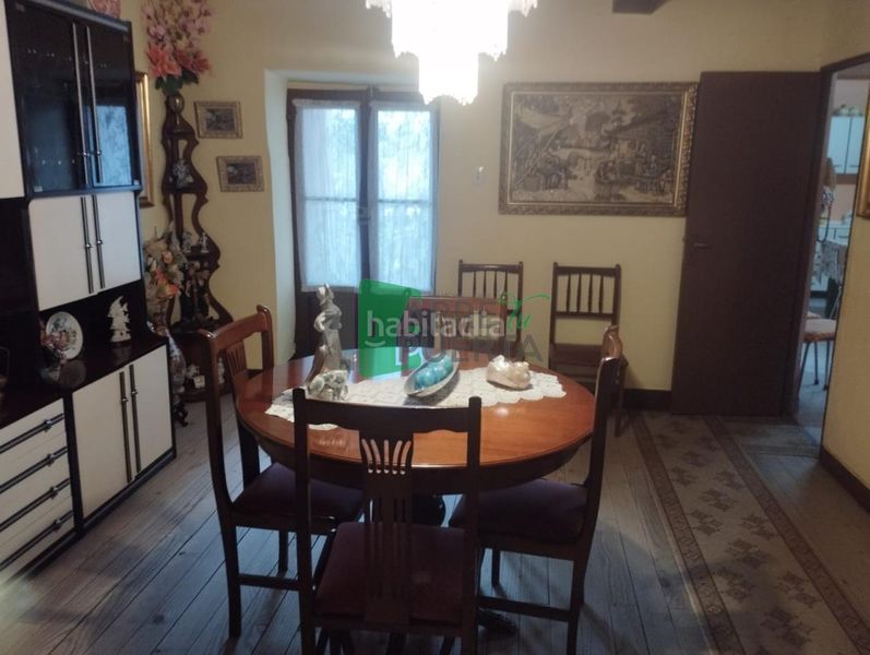 Foto 44c3f96b-ed81-4d43-8136-78317f1a8958. House with parking in Punxín