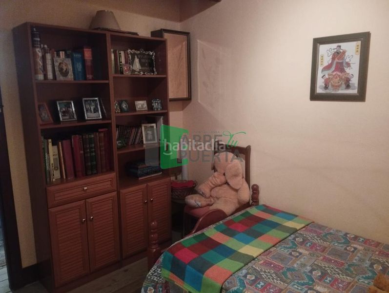 Foto 53e80a71-c7ba-4c92-9364-1ea93beb03ad. House with parking in Punxín