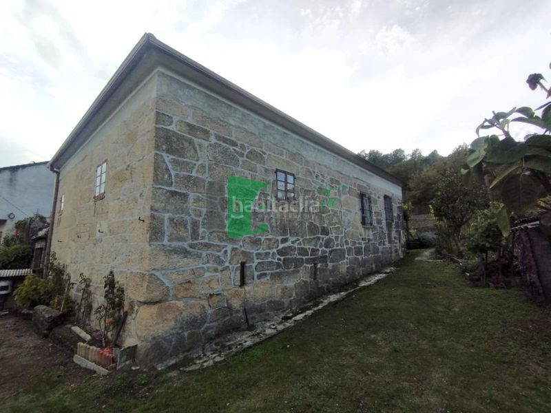 Foto e3605fb5-6427-4501-a927-fb51bbb6992b. House with parking in Punxín
