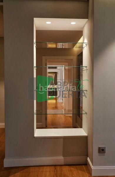 Foto 8e62bb00-2e1a-4989-9b70-d8e7def588bb. Piso en Centro Ourense