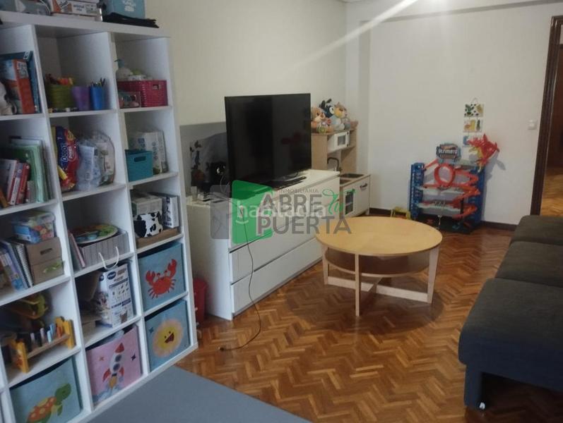 Foto 347c2de8-e5cb-4f90-881e-26ba195b8153. Appartamento con riscaldamento parcheggio in Centro Ourense