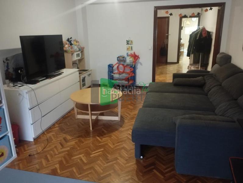 Foto 8a576392-1760-4f57-959e-d5e7adbd14dd. Appartamento con riscaldamento parcheggio in Centro Ourense