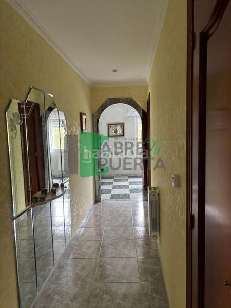 Foto 3a7915fc-0d2e-4d60-a2bd-950c0d6b7477. Chalet en Monforte de Lemos