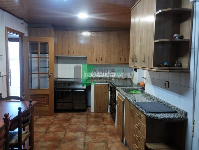 Foto 99b6ee7d-2676-4847-8d29-d1eb707419bc. Casa amb calefacció a San Rosendo Ourense
