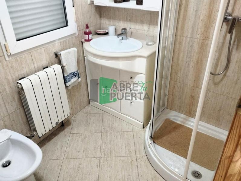 Foto a8ef4055-aefa-4f81-a233-fbee2fcbe02a. Casa con riscaldamento in San Rosendo Ourense