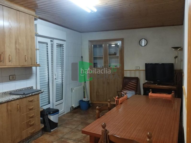 Foto f639df9b-36dd-49d8-b202-cff8781e6d95. Casa amb calefacció a San Rosendo Ourense