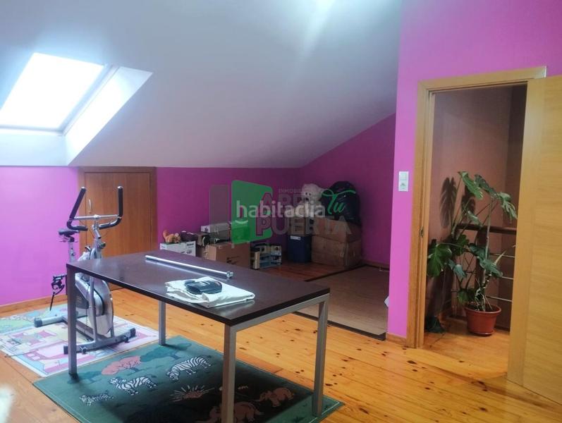 Foto 7a1270a0-bfce-4e7e-a1d2-ea7424d89749. Casa adosada en Coles