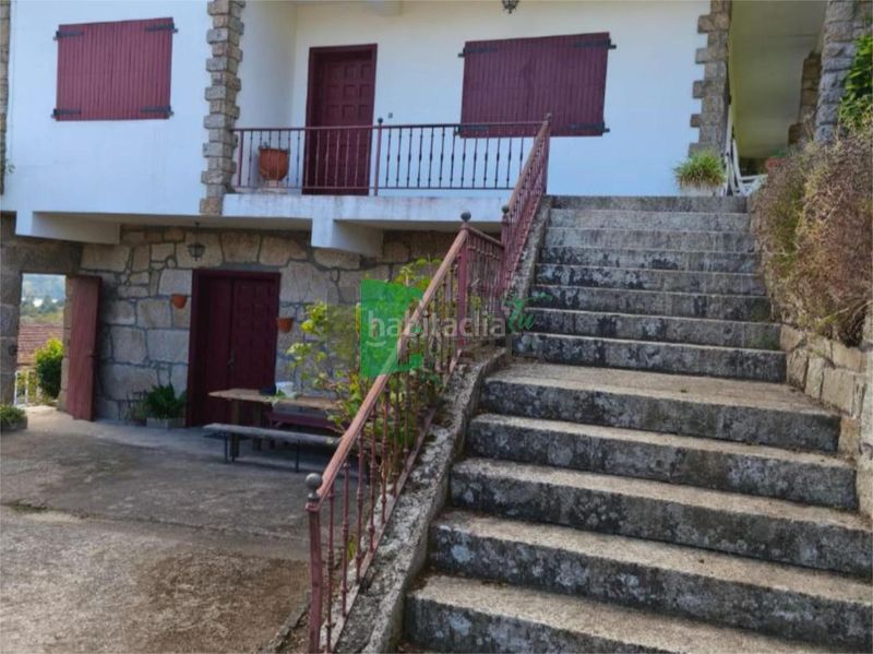 Foto f29ecf23-b13b-40c6-a955-ee5c3ac923c3. Chalet with heating parking pool in Ribadavia