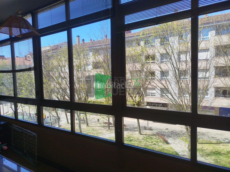 Foto e021cc26-c391-42f3-9ef4-b1b4aa171665. Pis amb calefacció aparcament a Ventiun Ourense