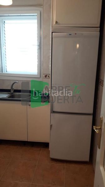 Foto 88ef2c2f-2375-4418-8a69-95ddb8355e80. Planta baixa amb calefacció a Couto Ourense