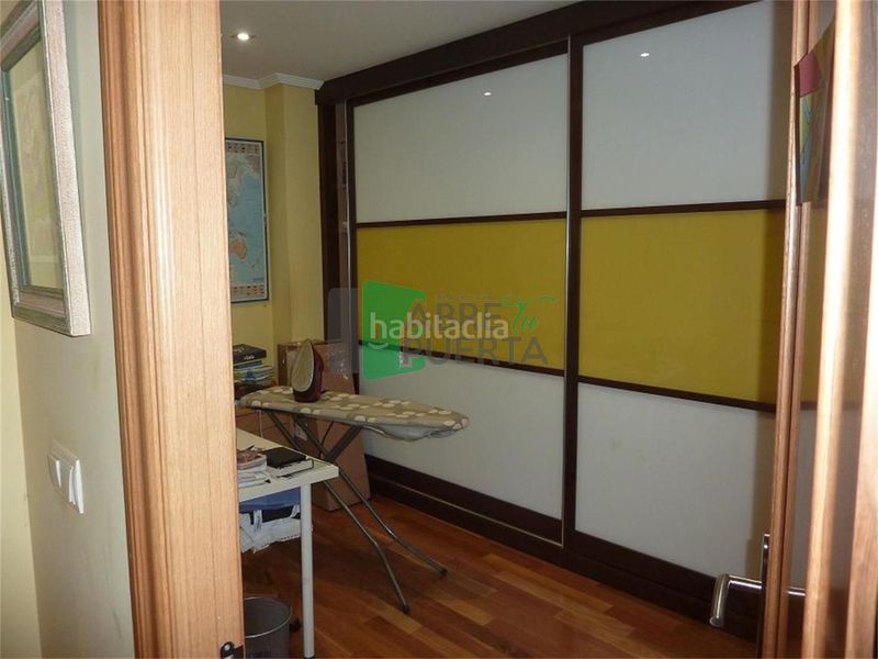 Foto 25c2919d-cd76-4b6a-af54-fa72dd27b697. Piso en Centro Ourense