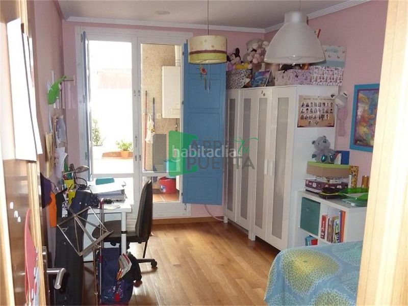 Foto e18e57b9-7932-465a-bbc7-eadb3c612fd7. Piso en Centro Ourense