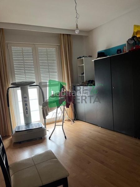 Foto baf799c4-89b3-47c0-9fc6-b27352c94109. Edificio in Pobra de Trives (A)