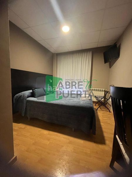 Foto bee84174-4c63-4203-b107-f7c64f45c2fd. Edificio in Pobra de Trives (A)