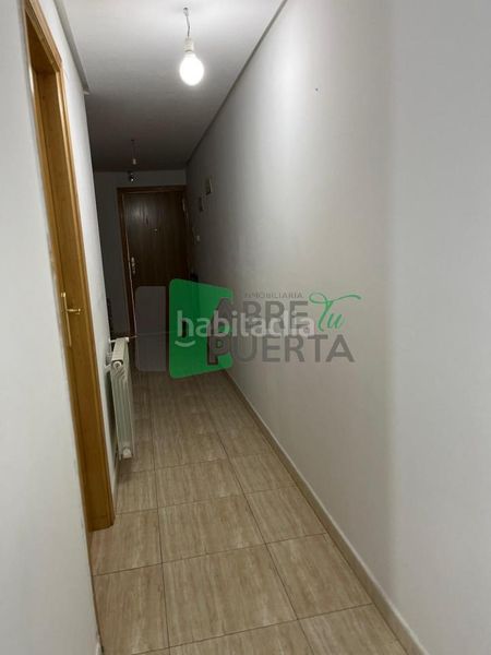 Foto d98654f7-ac71-4249-a1a5-44314e7b1880. Edificio in Pobra de Trives (A)