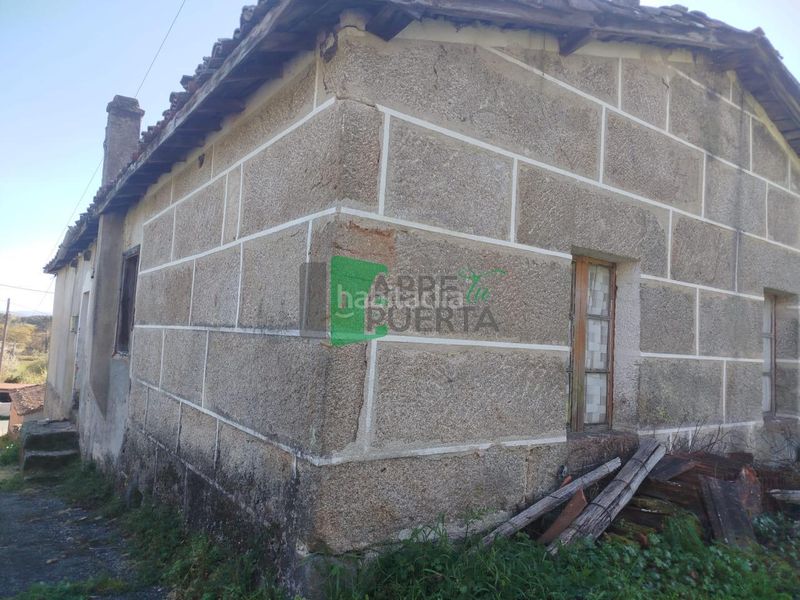 Foto 32a6cebe-667b-4a27-bafa-9238a82668e0. Casa a Vilamarín