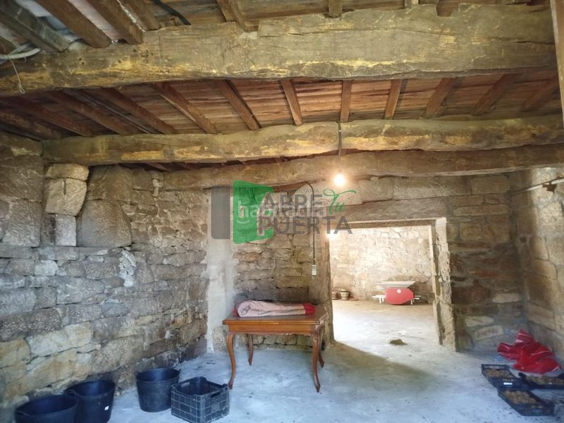 Foto 6b8284d4-8231-4c16-8489-7581e6689d80. Casa en Vilamarín