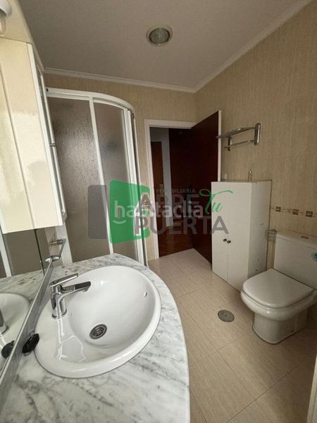 Foto e2c679c7-57e1-46a0-9920-1521efc94d15. Pis amb calefacció aparcament a As Lagoas Ourense