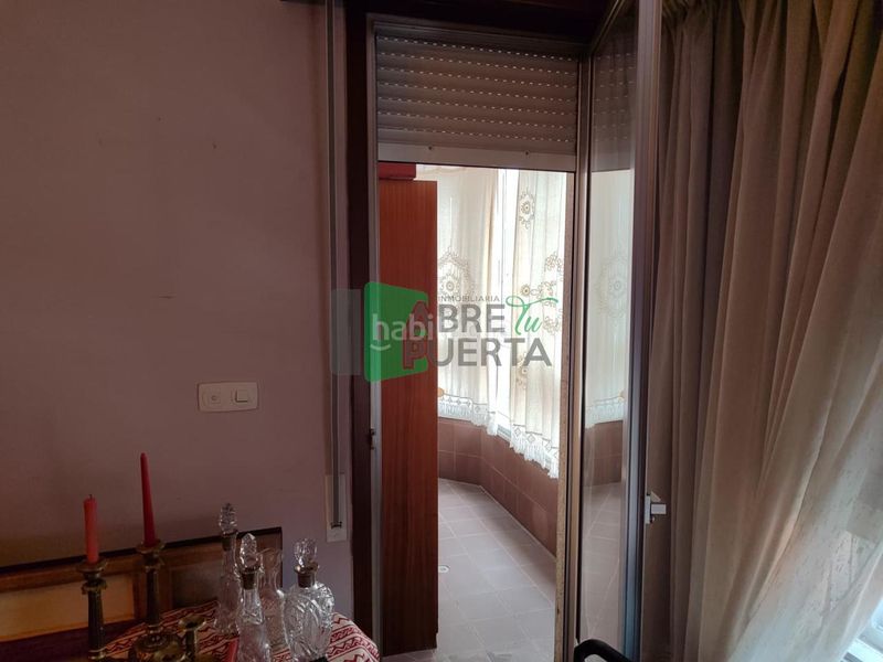 Foto 0b8cb743-c150-4f1b-8d74-a0c0b0dd1690. Piso en Centro Ourense