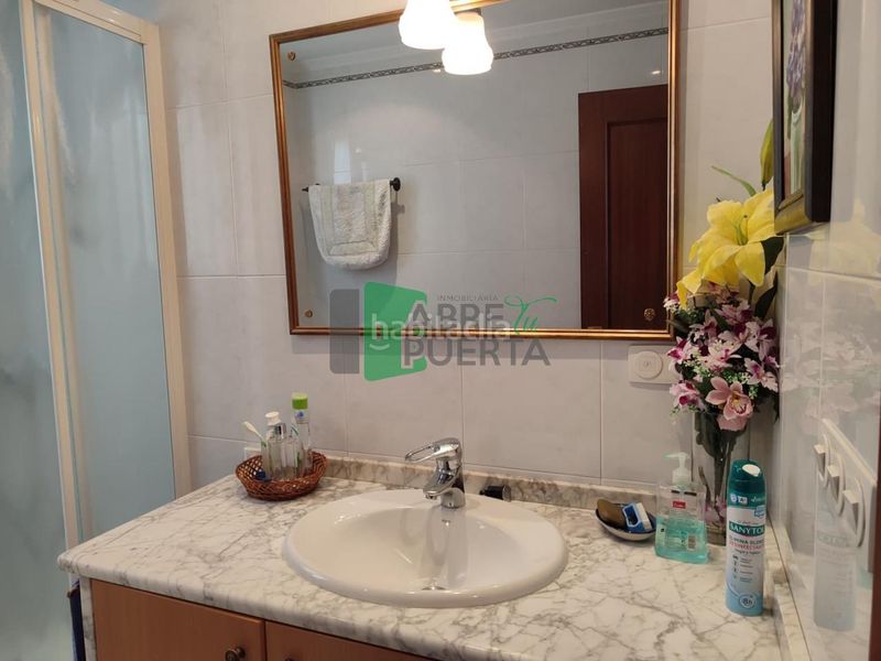 Foto fbb3d897-c4d1-48e5-a62a-c2922a4b814b. Piso en Centro Ourense