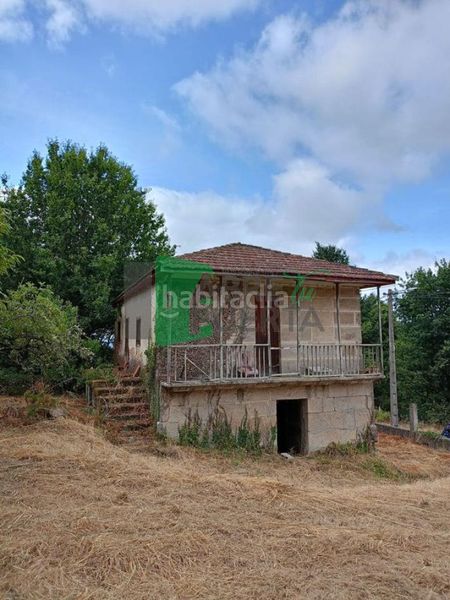 Foto fd04a745-9f53-4041-882a-91c57fffa720. Chalet en Amoeiro