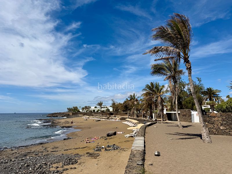Foto 0f2e0c3a-72b9-4520-8bb2-b71dd369dfb6. Pis a costa Teguise Teguise